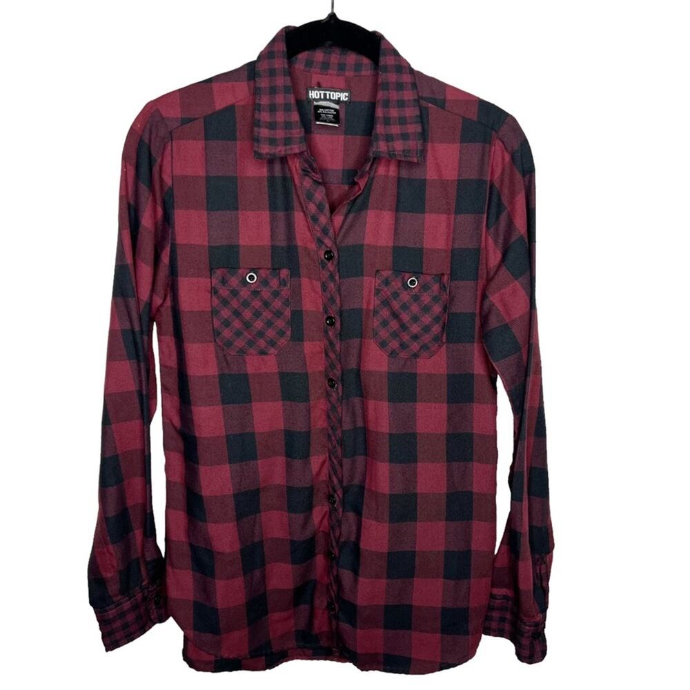 HOT TOPIC / red black skull plaid button down collared long sleeve / S